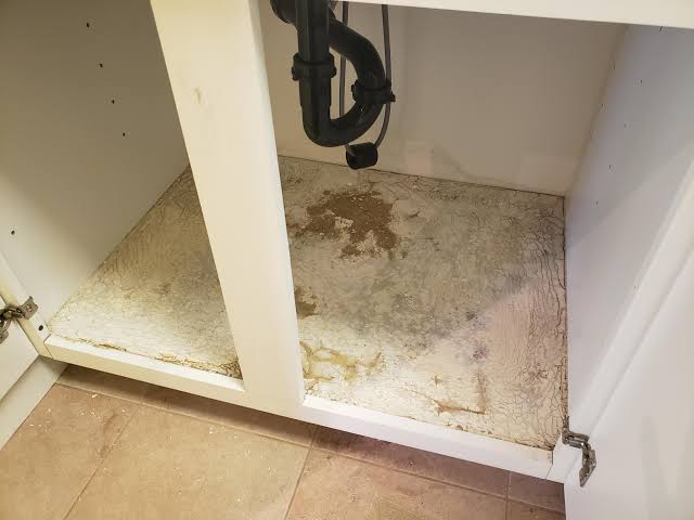 تعمیر کابینت دستشویی- صنایع چوب کارن