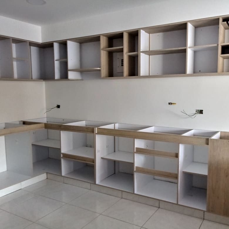 بازسازی کابینت تهران | تبدیل کابینت قدیمی به نو